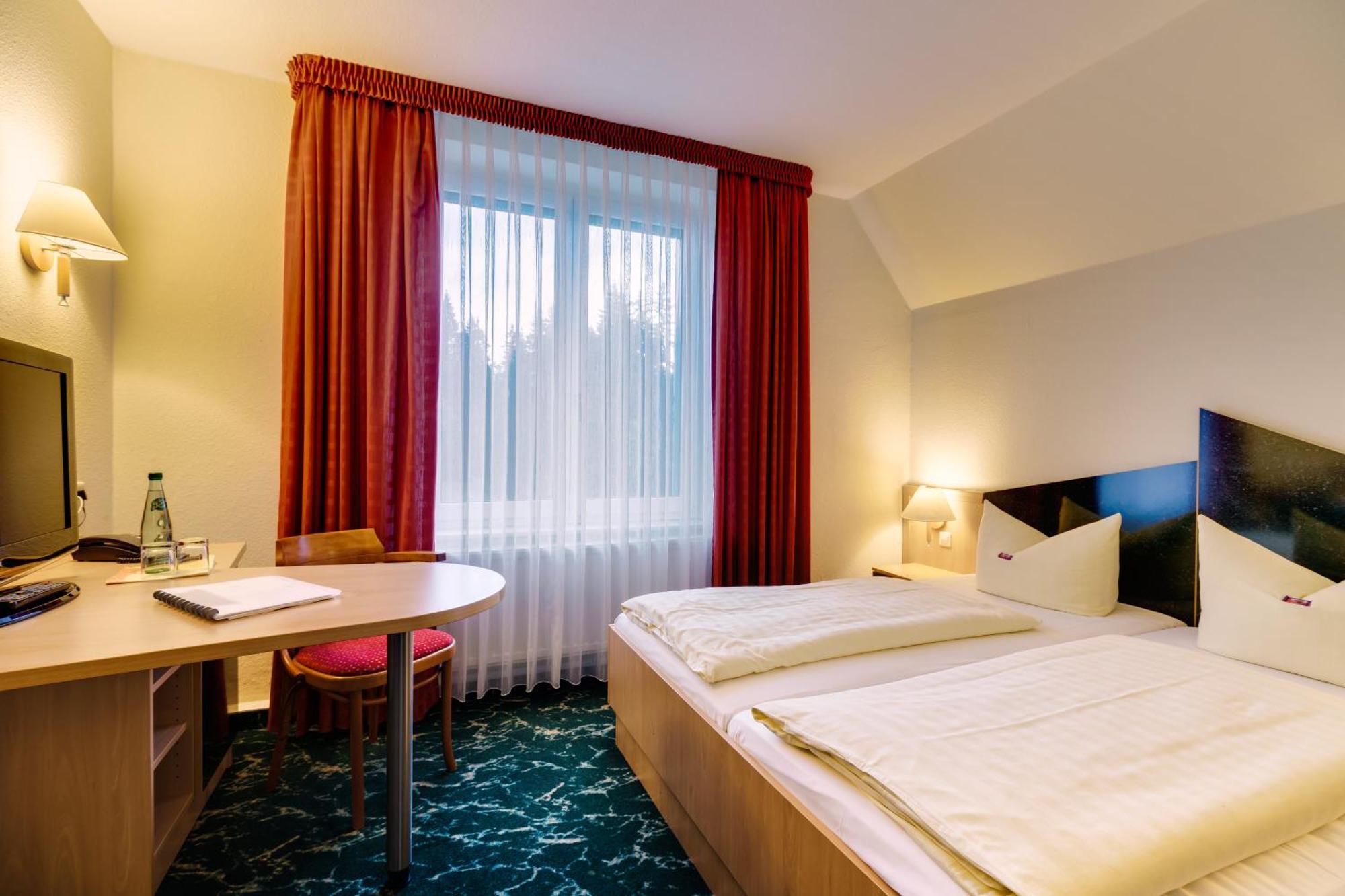 קלינגנתאל Waldhotel Vogtland מראה חיצוני תמונה